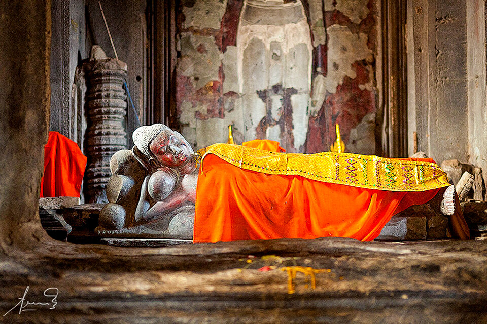 Buddhist Statue at Angkor Complex, Siem Reap